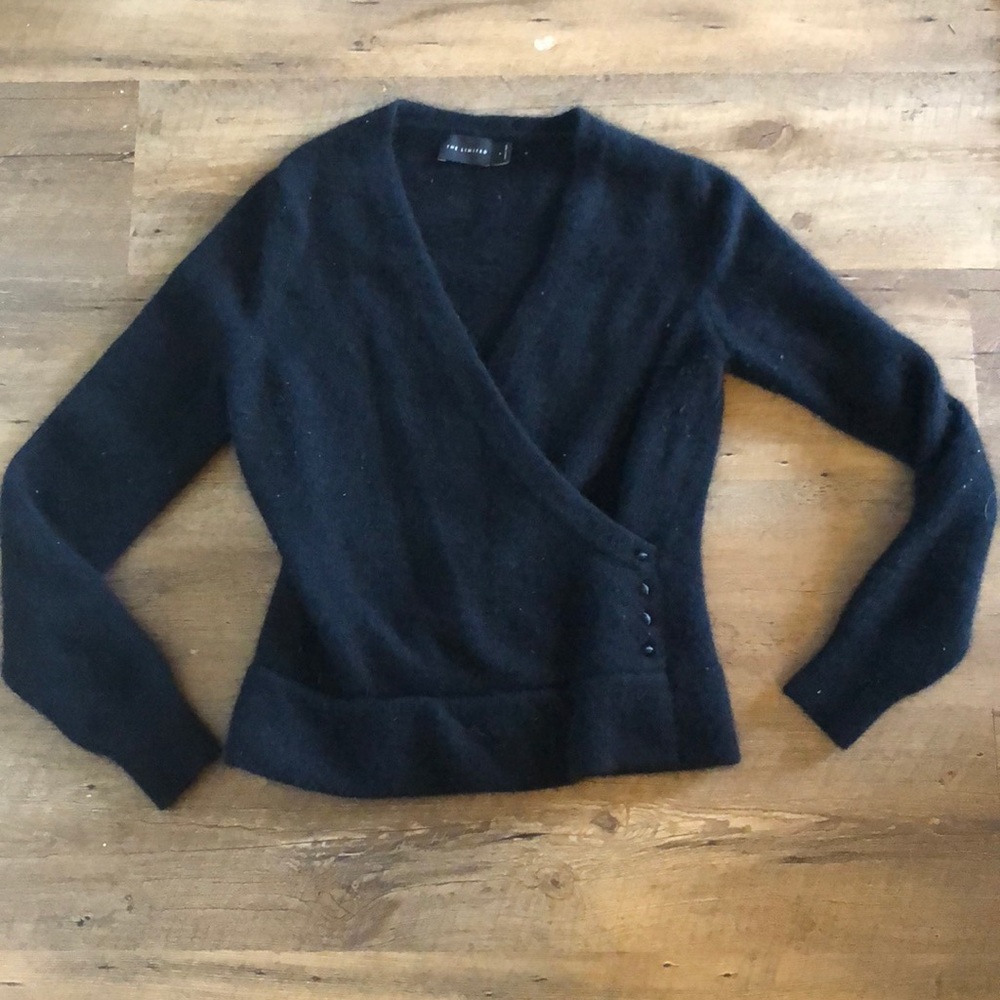 Black The Limited soft sweater (SZ: L)